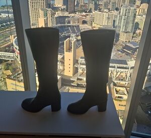 CHANEL Elegant Black Over the Knee Boots